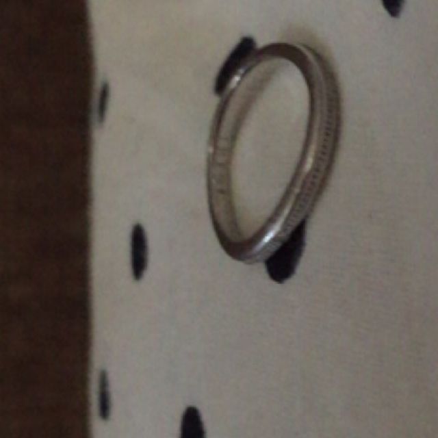 【ENUOVE(イノーヴェ)の口コミ】 ディズニーの指輪でシンプルで細身のデザインが欲しく、インターネットで…