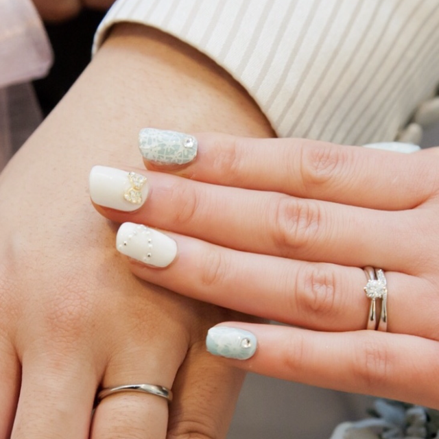 【エクセルコダイヤモンド(EXELCO DIAMOND)の口コミ】 結婚式場の紹介でこちらの店舗にお邪魔しました。
何個か試着させていただ…