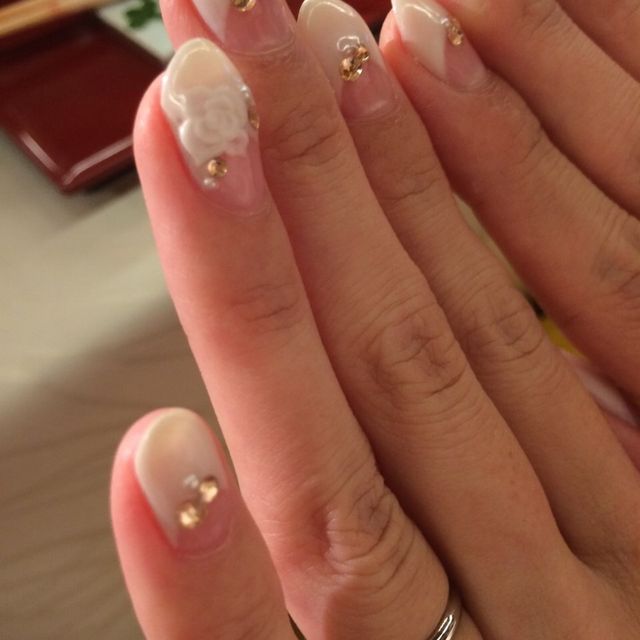 【カルティエ(Cartier)の口コミ】 一生身につけるものなので、あまり特異なデザインのものではなく、シンプ…