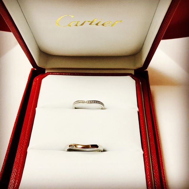 【カルティエ(Cartier)の口コミ】 プロポーズの時にカルティエのバレリーナの婚約指輪を頂いたので、同じシ…