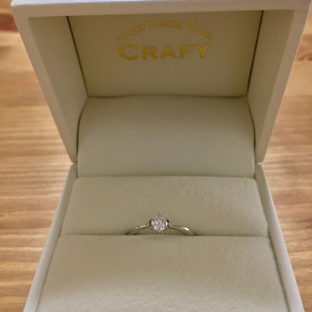 【CRAFY(クラフィ)の口コミ】 できるだけ価格をおさえることができること、シンプルで質の良い指輪をさ…