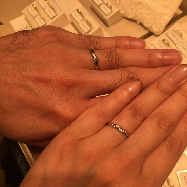 【ギンザタナカブライダル(GINZA TANAKA BRIDAL)の口コミ】 他の店舗に比べ、ダイヤの数が多くても価格が安いと感じました。プラチナ…