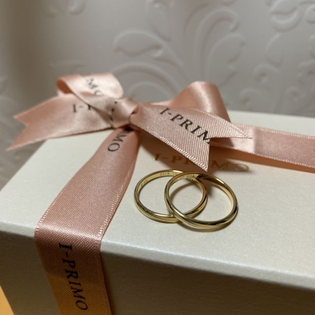 【アイプリモ(I-PRIMO)の口コミ】 マットなゴールドとの組み合わせが気に入り、価格も手ごろで割と早く決ま…