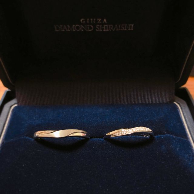 【銀座ダイヤモンドシライシの口コミ】 シンプルなのに可愛らしさがあって
すごく気に入りました！
形も指が綺麗…