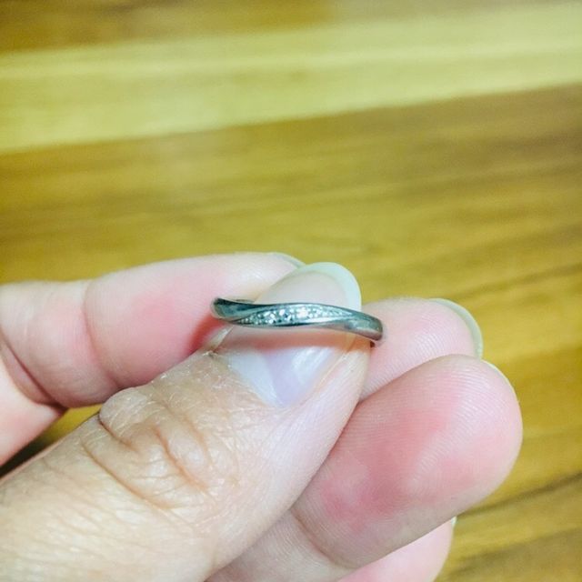 【銀座ダイヤモンドシライシの口コミ】 担当してくださった方が私の指に合う、細く見える指輪を選んでくださって…