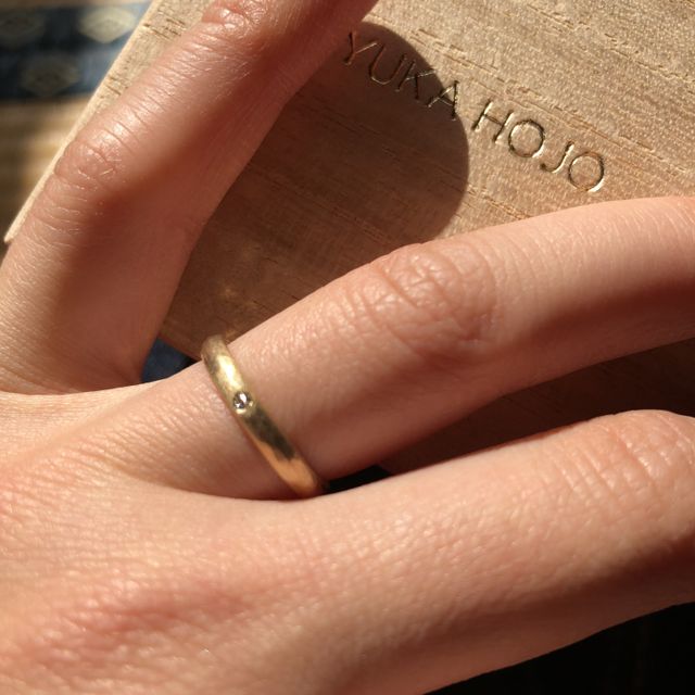 【YUKA HOJO(ユカホウジョウ)の口コミ】 最初はプラチナにしようと思っていましたが、これを見てゴールドもいいな…