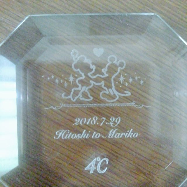 【4℃ BRIDAL(ヨンドシーブライダル)の口コミ】 見た目ではわからないディズニーモチーフがよかったので、こちらを見に行…