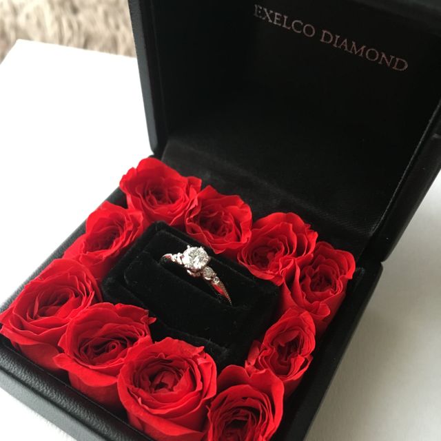 【エクセルコダイヤモンド(EXELCO DIAMOND)の口コミ】 とにかくデザインが素敵でした。冊子でいくつか気になるものを選び、その…