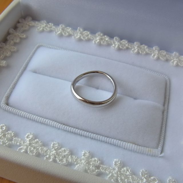 【宝寿堂(ほうじゅどう)の口コミ】 シンプルでありながら、ひねったような形が気に入りました。前後で太さが…