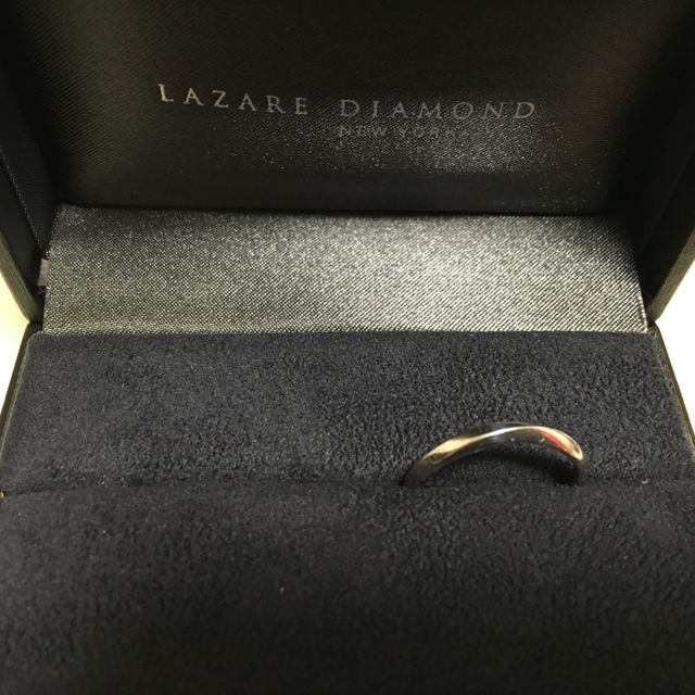 【ラザール ダイヤモンド(LAZARE DIAMOND)の口コミ】 婚約指輪をラザールダイヤモンドで購入したこともあり、結婚指輪について…