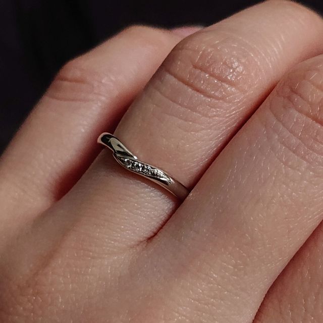 【アイプリモ(I-PRIMO)の口コミ】 見え方を重視していたので、私の指に合っていて可愛かったので購入しまし…