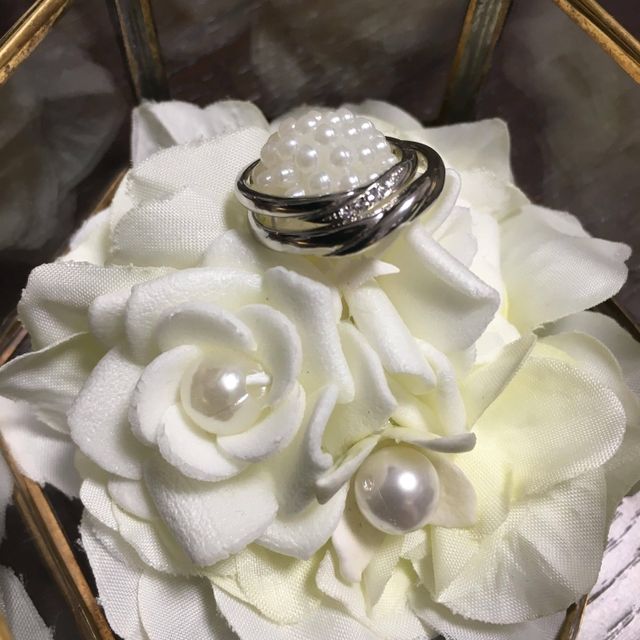 【GALA JEWELRY(ガラジュエリー)の口コミ】 もともと親族から紹介される形でインターネットで検討し、店舗に向かいま…