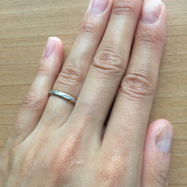 【Petit Marie(プチマリエ)の口コミ】 ピンクゴールドとシルバーの組み合わせがとても可愛らしくて、一目惚れし…