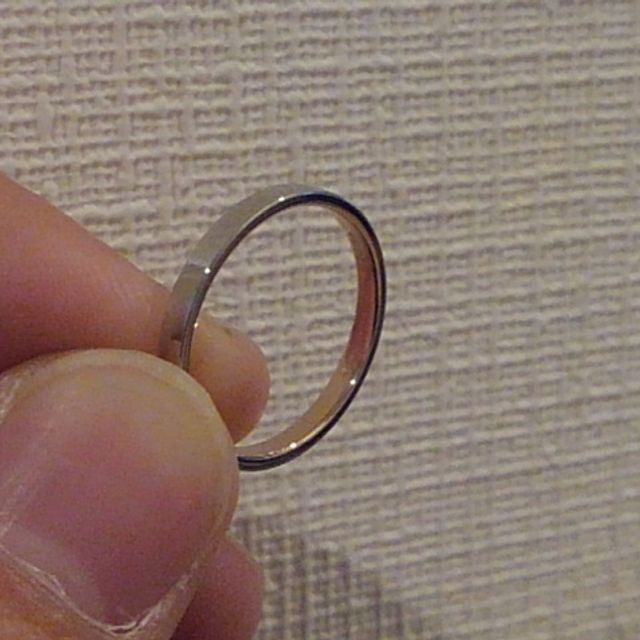 【GALA JEWELRY(ガラジュエリー)の口コミ】 指輪までお金をかける余裕がなく、安い物を探していました。店舗に行った…