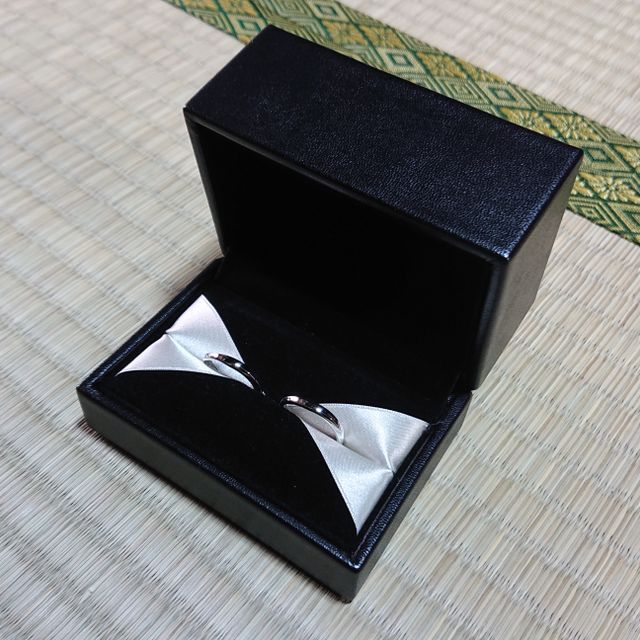 【銀座ダイヤモンドシライシの口コミ】 対応してくれた店員の方のオススメで決まりした。わずかにウェーブがかか…