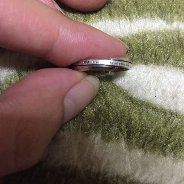 【THE KISS(ザ・キッス)の口コミ】 ゴツゴツしたものではなく細いタイプでダイヤの入っている指輪を探してい…