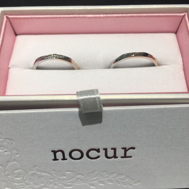 【nocur(ノクル)の口コミ】 デザインが可愛いく、プラチナと18金のコンビがすごく気に入りました。シ…