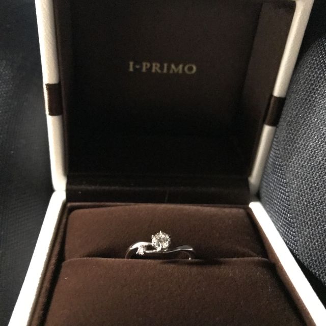 【アイプリモ(I-PRIMO)の口コミ】 なかなか気にいる指輪がなくて悩んでいる時に妹がつけているのを見せても…