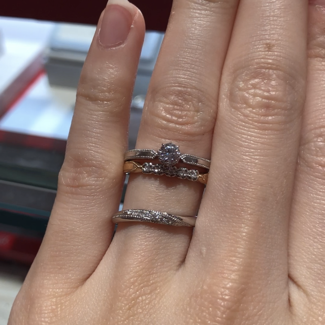 【AFFLUX(アフラックス)の口コミ】 約10件以上のブランドを見て、好みの指輪のタイプがだんだん分かってきた…