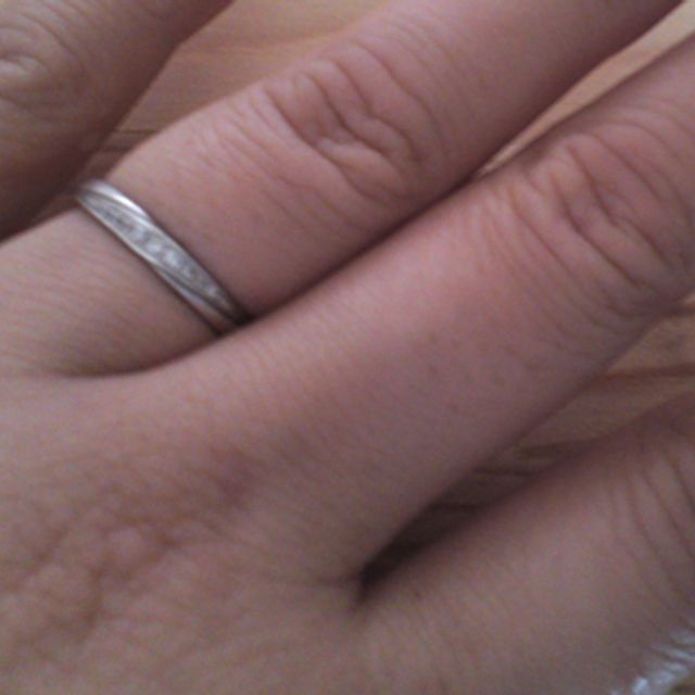 【L'or(ロル)の口コミ】 夫が経年の劣化を非常に心配してプラチナが良いといっていたので、プラチ…