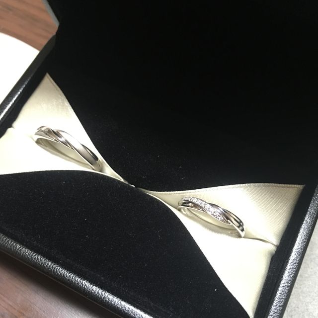 【エクセルコダイヤモンド(EXELCO DIAMOND)の口コミ】 始めはここで買う予定では
なかったのですが、
フラっと店舗に入り
指輪輪…