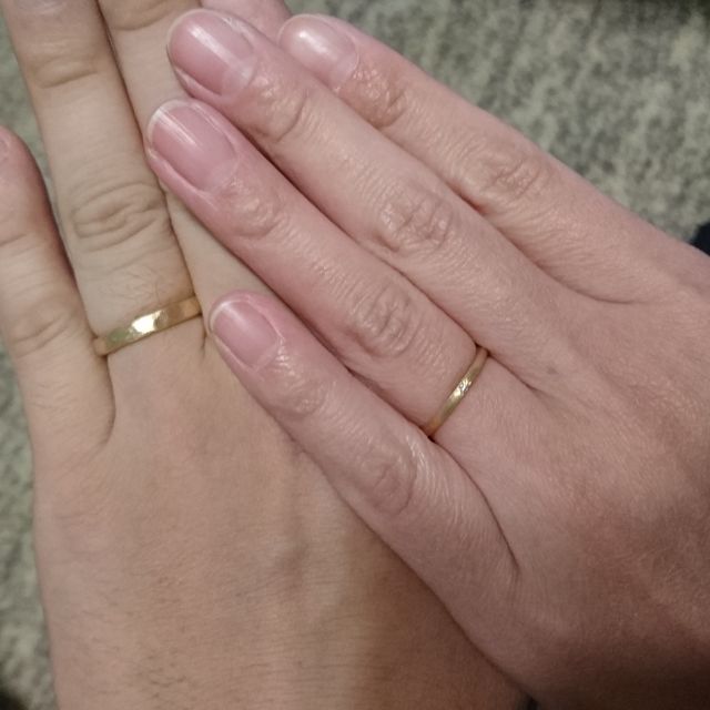 【SIENAROSE(シエナロゼ)の口コミ】 イエローゴールドというのは決めていました。華奢なデザインが好きで、普…