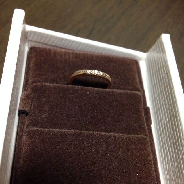 【FIRST DIAMOND(ファーストダイヤモンド)の口コミ】 オーダー、またはセミオーダーの指輪が欲しかったため、こちらのお店の指…