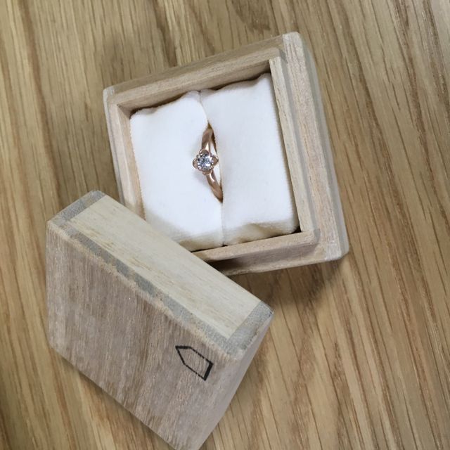 【uchimari(ウチマリ)の口コミ】 ハンドメイドで作れること、住んでるところから近かったこと、ホームペー…