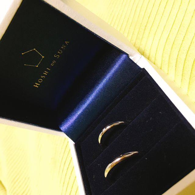 【HOSHI no SUNA 星の砂(ほしのすな)の口コミ】 夫婦共にデザインに一目惚れして購入を決めました。星の砂の中でも、シン…