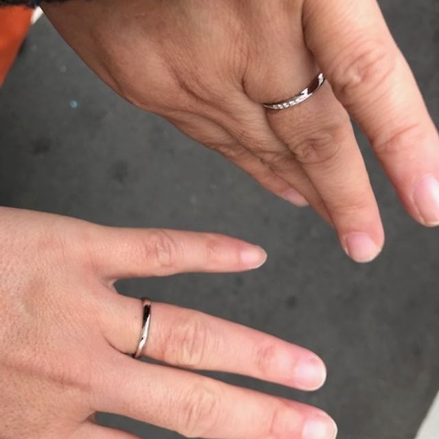 【GALA JEWELRY(ガラジュエリー)の口コミ】 たくさん試着して決めた。やはりいろんな種類をためしてからでないと、決…