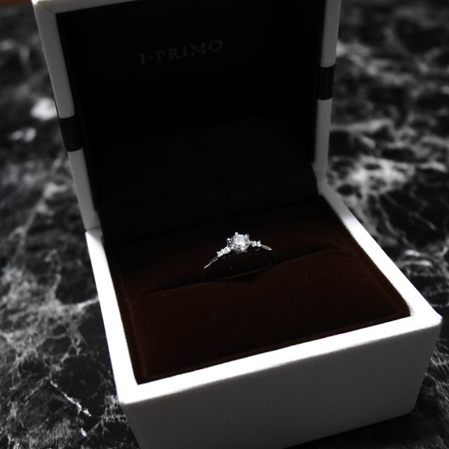 【アイプリモ(I-PRIMO)の口コミ】 まずは本当に丁寧な接客です。
わたしは優柔不断で、中々決められずにいま…