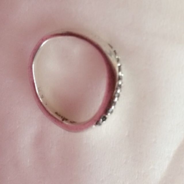 【4℃ BRIDAL(ヨンドシーブライダル)の口コミ】 お値段が予定していた予算よりも、お手頃な価格になっており、非常にお財…