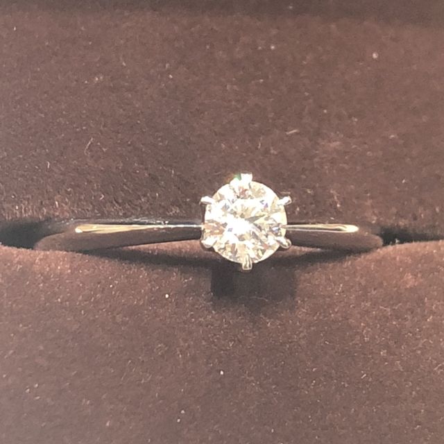 【アイプリモ(I-PRIMO)の口コミ】 プロポーズ後にデザイン変更も可能で差額しか払わないでいいということが…