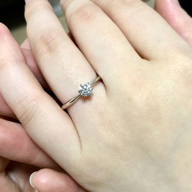 【銀座ダイヤモンドシライシの口コミ】 サイズ・4C共に理想的なダイヤモンドが購入でき、鑑定書も付いていました…