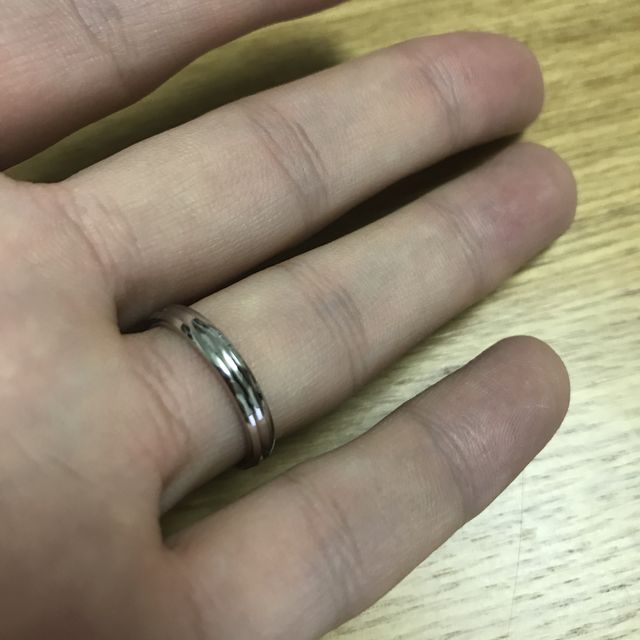 【アイプリモ(I-PRIMO)の口コミ】 プラチナなのに価格もお手頃で、デザインもパーフェクトでした。また、形…