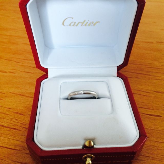 【カルティエ(Cartier)の口コミ】 プラチナなのでサビないし、普段、家事等して傷がついても目立たない。何…