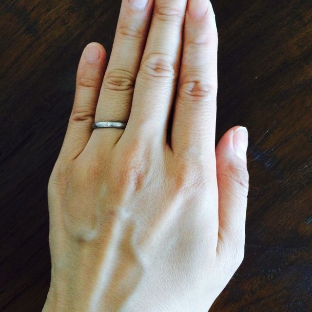 【BlaCykel(ブラシュケル)の口コミ】 北欧風のシンプルなデザインと手頃な価格が決め手でした。また職人さんが…