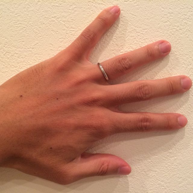 【カルティエ(Cartier)の口コミ】 日常着用する結婚指輪は、大きくてひっかかる感じがするものを避けたかっ…