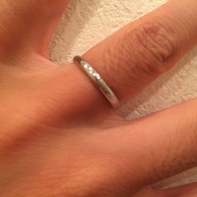 【カルティエ(Cartier)の口コミ】 日常着用する結婚指輪は、大きくてひっかかる感じがするものを避けたかっ…