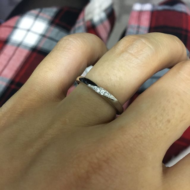 【TRECENTI(トレセンテ)の口コミ】 単体でも可愛いし、セットでも使える。
セットでつけた時にキラキラするけ…