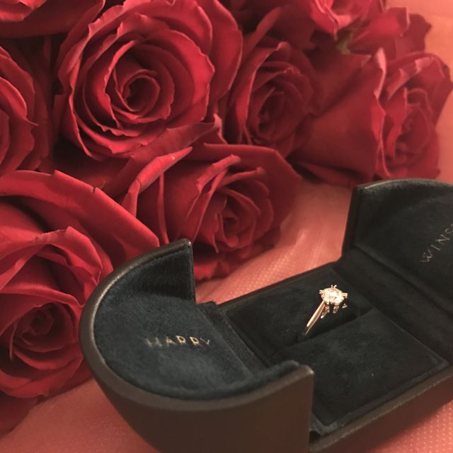 【ハリー・ウィンストン(Harry Winston)の口コミ】 元々他の有名ジュエリー店を見ていましたが、自分では決めきれなくなり彼…