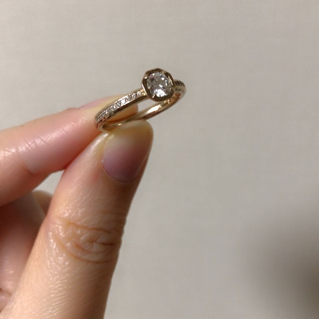 【SIENAROSE(シエナロゼ)の口コミ】 何と言っても他のお店にはないロゼチナという色味です。プラチナとピンク…