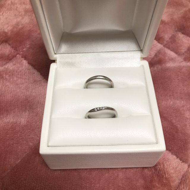 【CAFERING(カフェリング)の口コミ】 ピンクダイヤモンドを使っている指輪がどうしても欲しくてこちらにしまし…