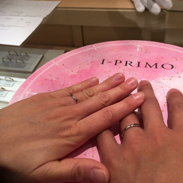 【アイプリモ(I-PRIMO)の口コミ】 シンプル過ぎず、ダイヤモンドも控えめで派手過ぎず、仕事中にしてても恥…