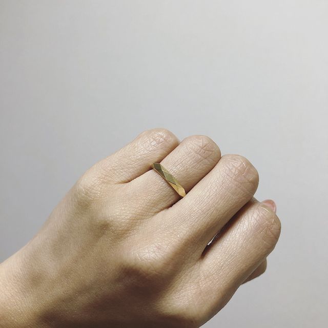 【ブシュロン(BOUCHERON)の口コミ】 デザインが気に入って、かつ、年齢を重ねても似合いそうなデザインだった…