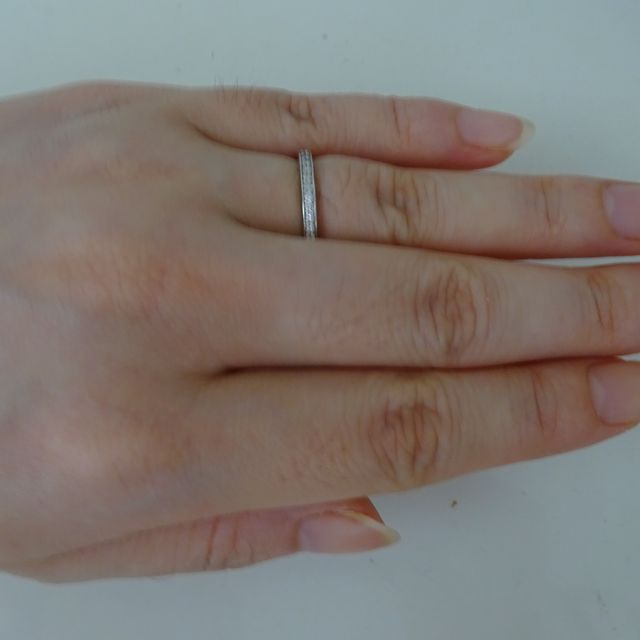 【ギンザタナカブライダル(GINZA TANAKA BRIDAL)の口コミ】 決め手は先ずデザインです。見た目の華やかさに惹かれました。おすすめポ…