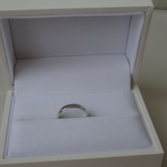 【ギンザタナカブライダル(GINZA TANAKA BRIDAL)の口コミ】 決め手は先ずデザインです。見た目の華やかさに惹かれました。おすすめポ…