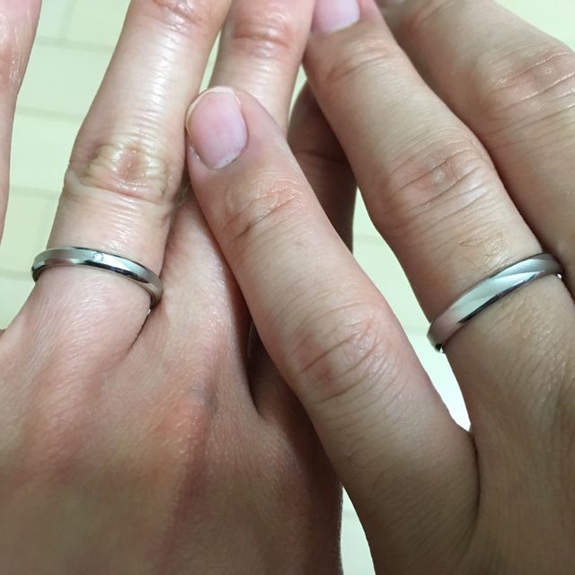 【GALA JEWELRY(ガラジュエリー)の口コミ】 2人とも気にいるデザインがあり、予算内に収まったことが決め手になりまし…