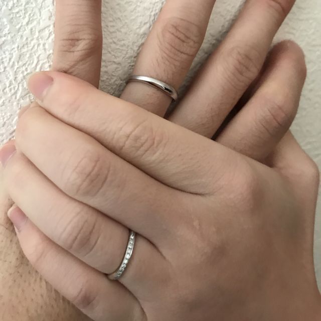 【GALA JEWELRY(ガラジュエリー)の口コミ】 彼女の婚約指輪に合う結婚指輪と、自分が好きなシックな指輪があったので…