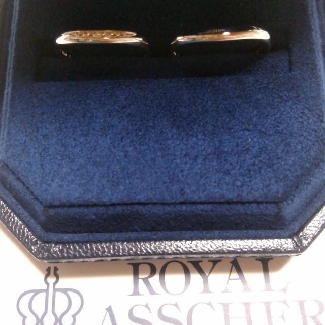 【ROYAL ASSCHER(ロイヤル・アッシャー)の口コミ】 最初は私の方が指輪は要らないと言っていたのですが、度重なる災害が起き…